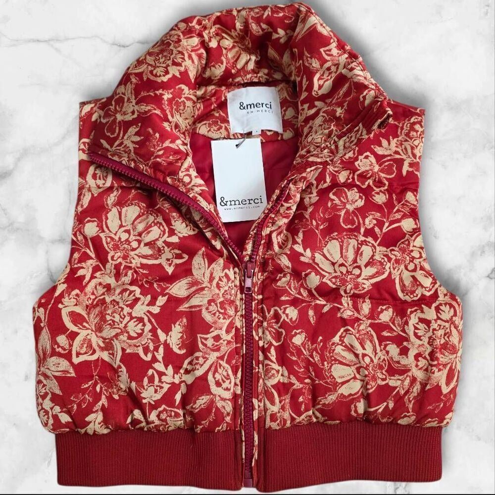 &Merci Floral Red Vest Size Small